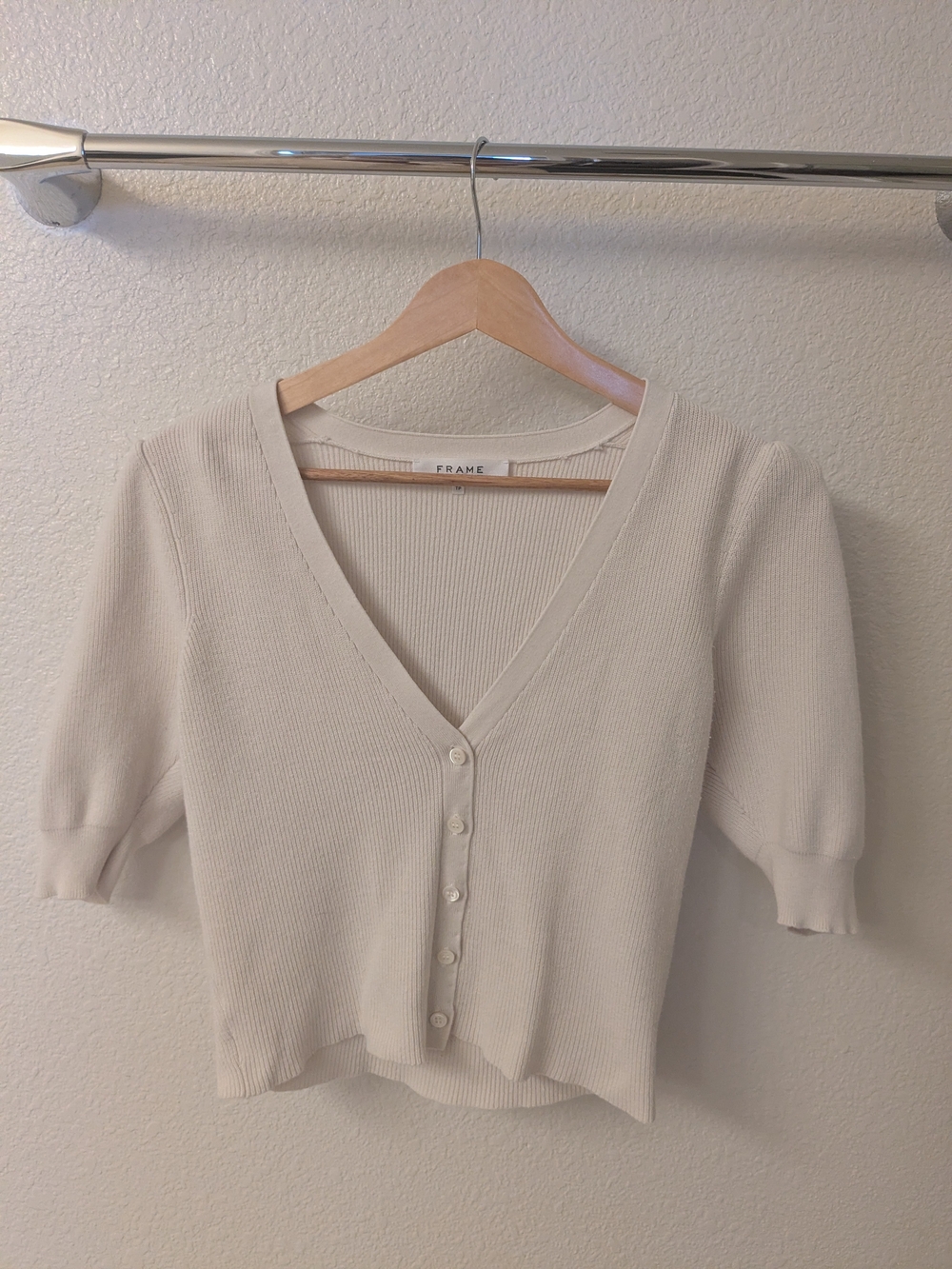 Frame Denim Cream Short-Sleeve Ribbed V-Neck Cardigan *See Description*